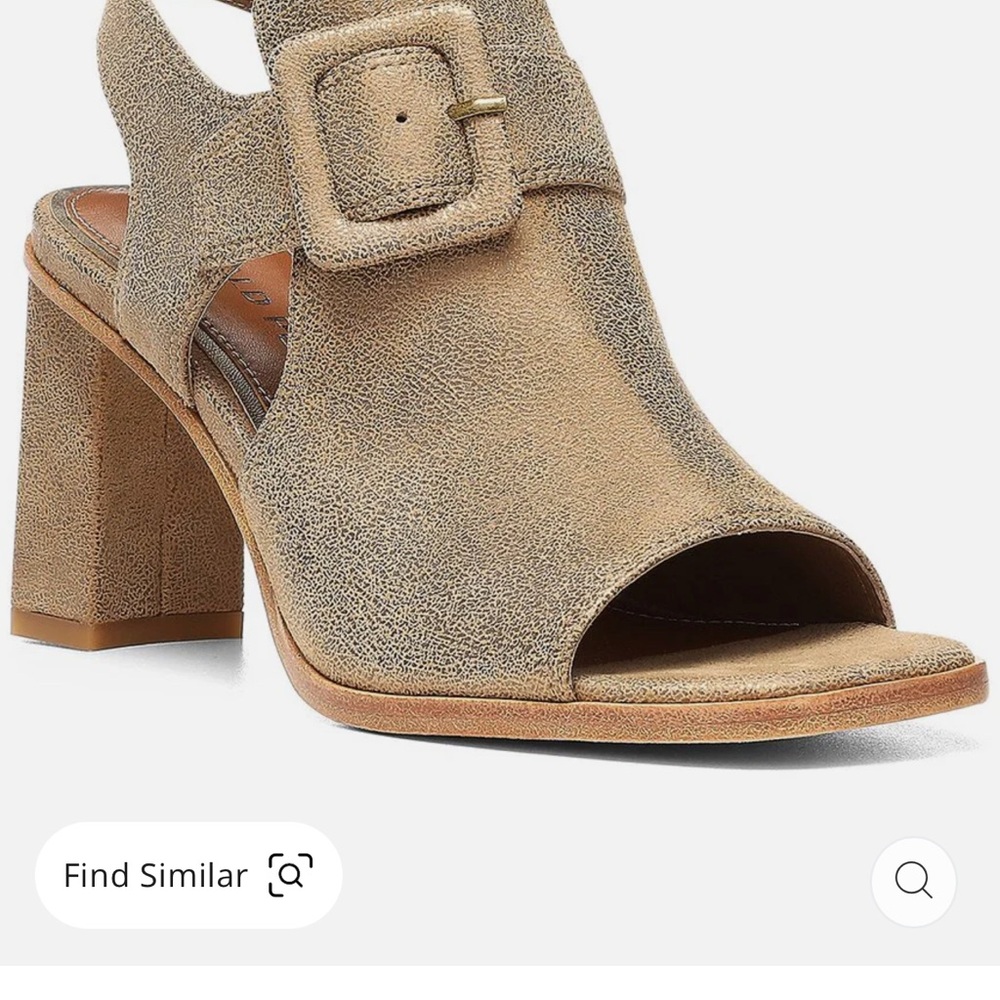 Elegant Tan Block Heel Sandals